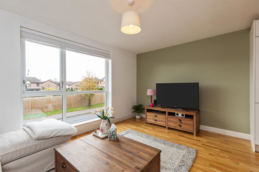 Apt 15 1A Mayfield Square