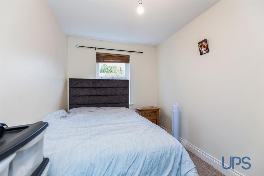 Apt 15 Casement Manor 91 -93 Andersonstown Road Apt 15 Casement Manor 91 -93 Andersonstown Road