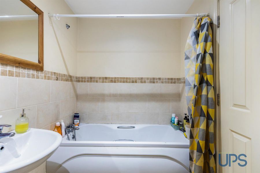 Apt 15 Casement Manor 91 -93 Andersonstown Road Apt 15 Casement Manor 91 -93 Andersonstown Road