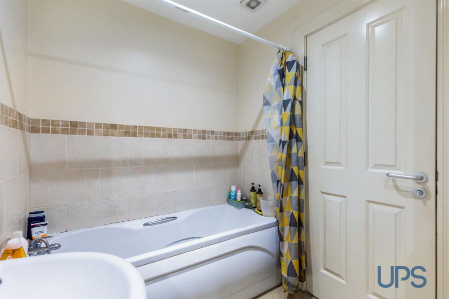 Apt 15 Casement Manor 91 -93 Andersonstown Road Apt 15 Casement Manor 91 -93 Andersonstown Road