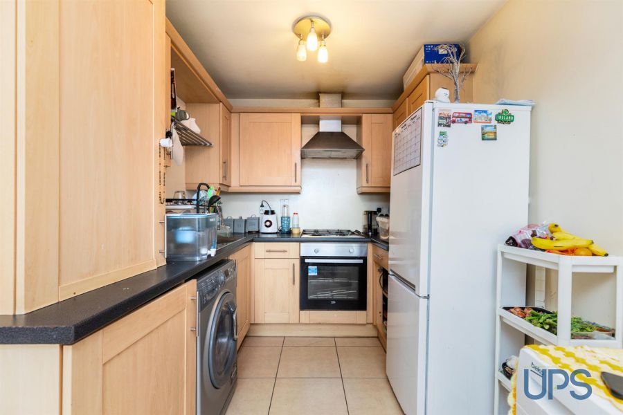 Apt 15 Casement Manor 91 -93 Andersonstown Road Apt 15 Casement Manor 91 -93 Andersonstown Road