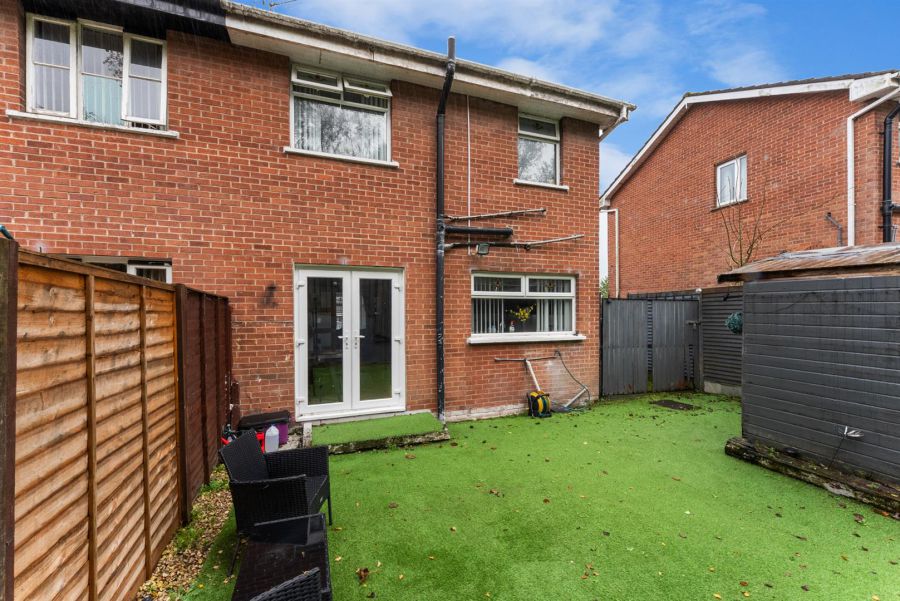 18 Merrion Park