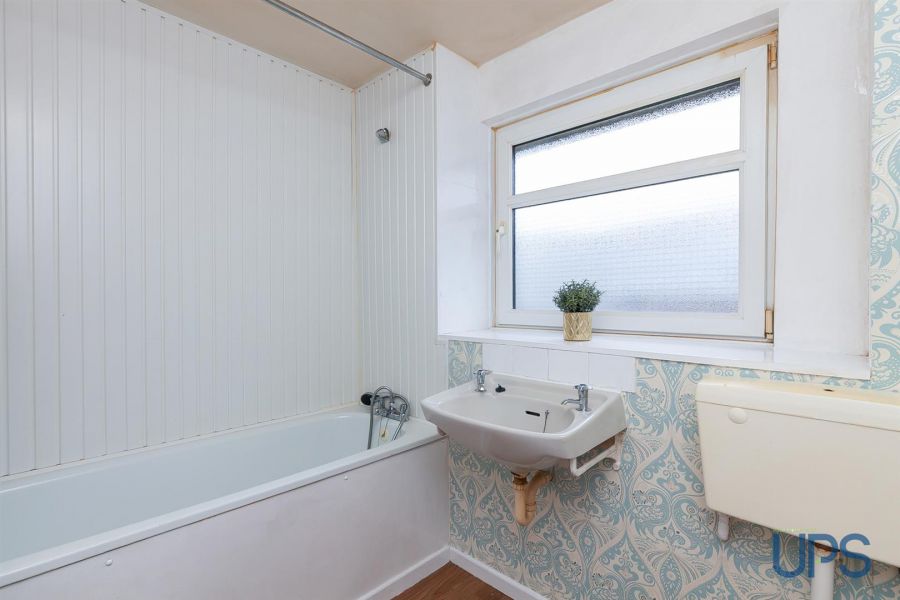 13 Finn Square 13 Finn Square