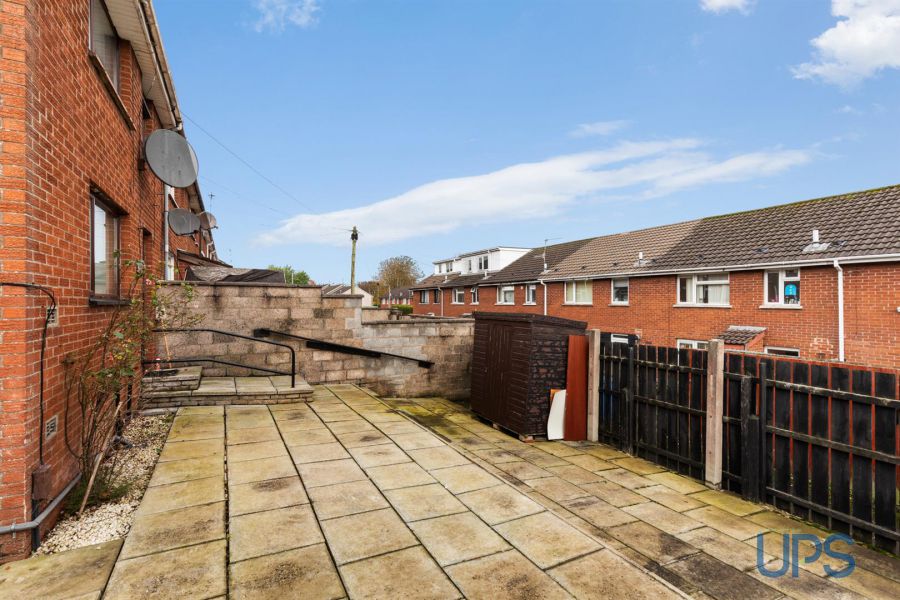 20 Juniper Way
