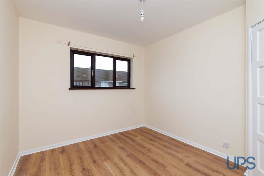 53 Riverdale Gardens