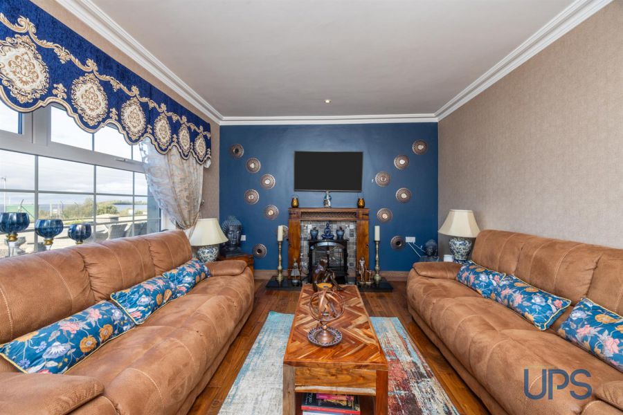 Large Detached House with Annex, 32 Derrymore Road Large Detached House with Annex, 32 Derrymore Road