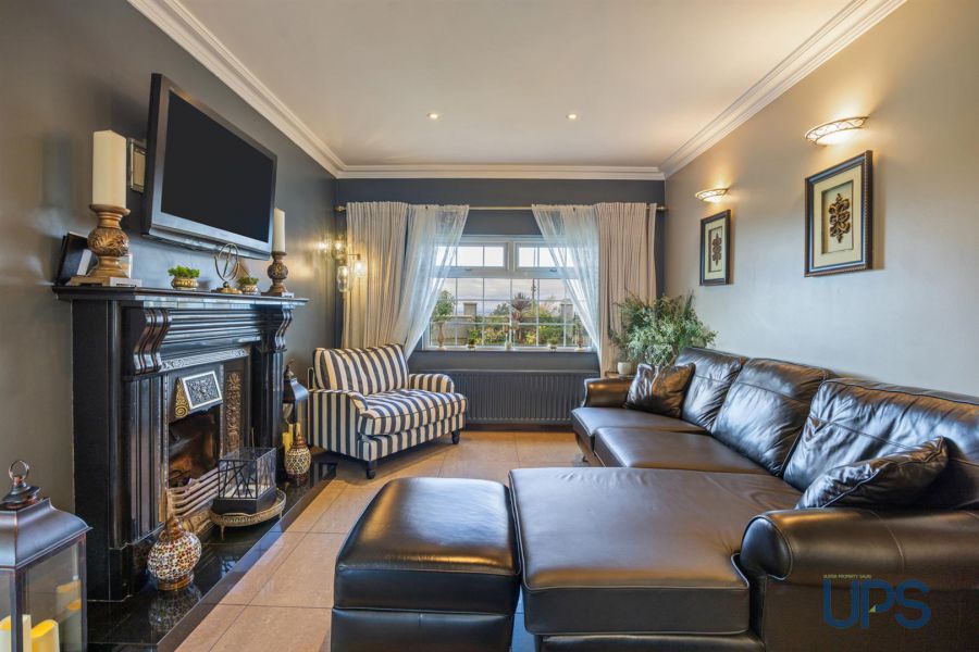 Large Detached House with Annex, 32 Derrymore Road Large Detached House with Annex, 32 Derrymore Road