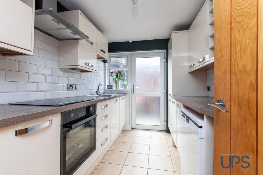 22 Brooke Crescent 22 Brooke Crescent