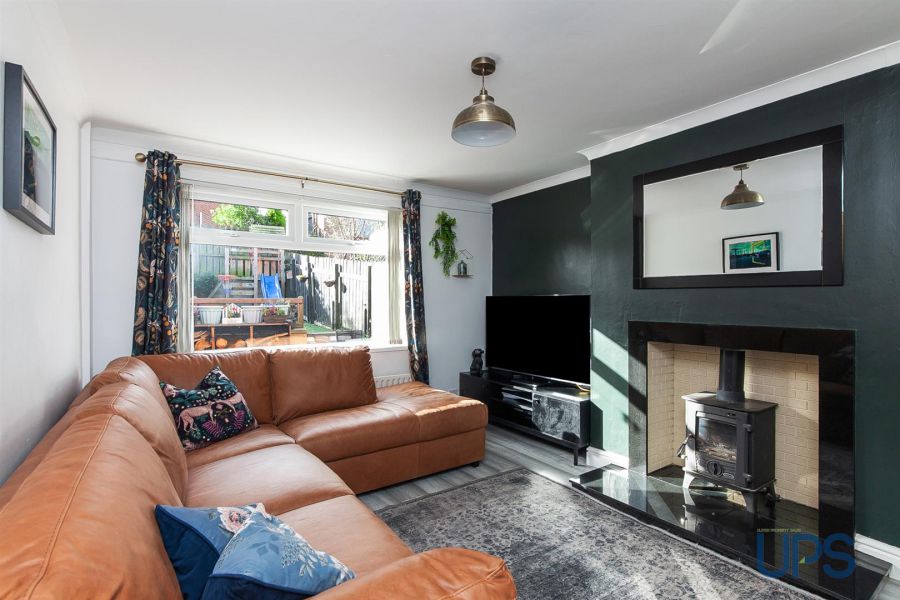 22 Brooke Crescent 22 Brooke Crescent