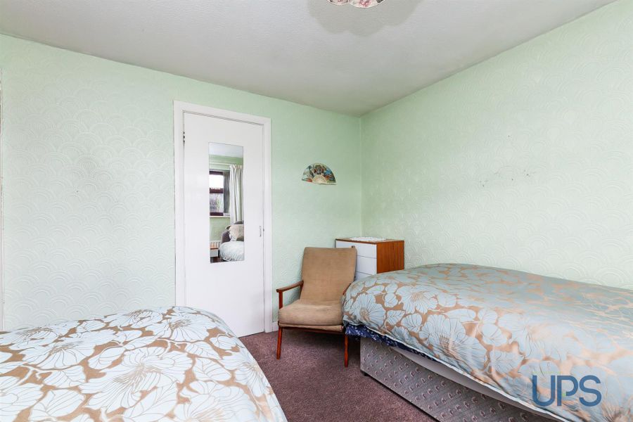 77 Orchardville Crescent 77 Orchardville Crescent