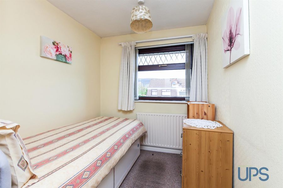 77 Orchardville Crescent 77 Orchardville Crescent