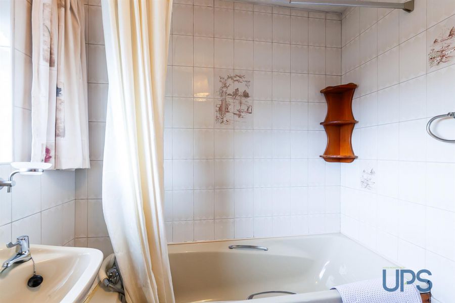 77 Orchardville Crescent 77 Orchardville Crescent