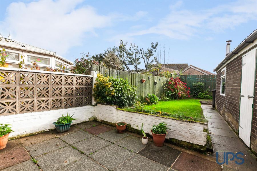 77 Orchardville Crescent