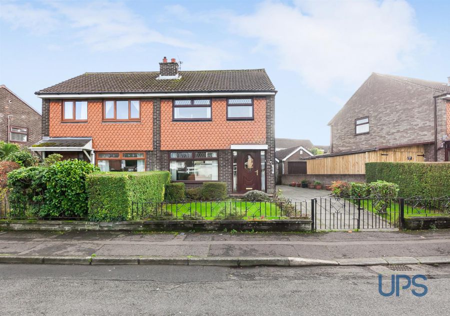 77 Orchardville Crescent