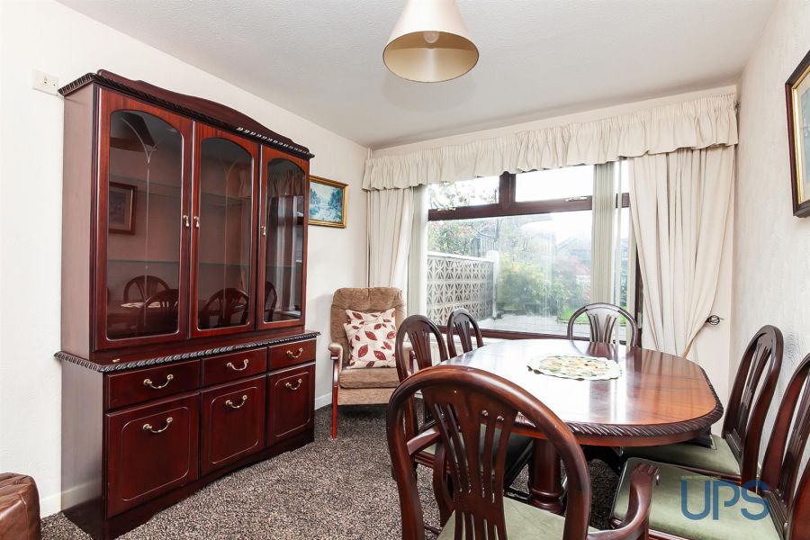 77 Orchardville Crescent