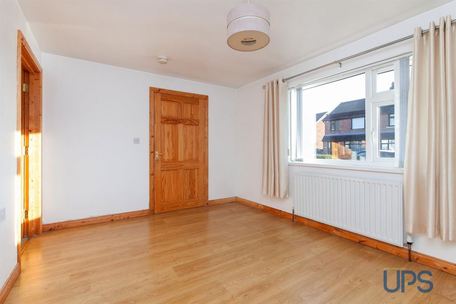 89 Stewartstown Park