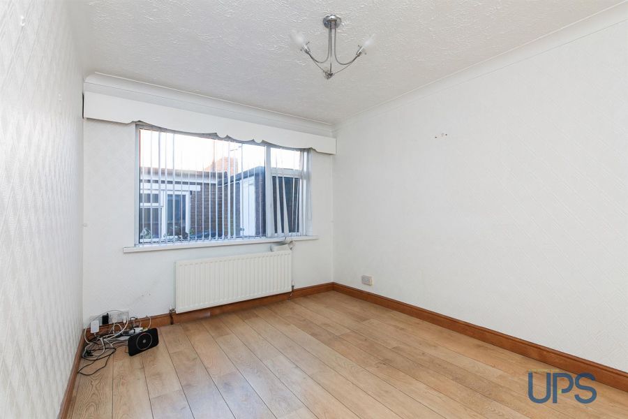 89 Stewartstown Park