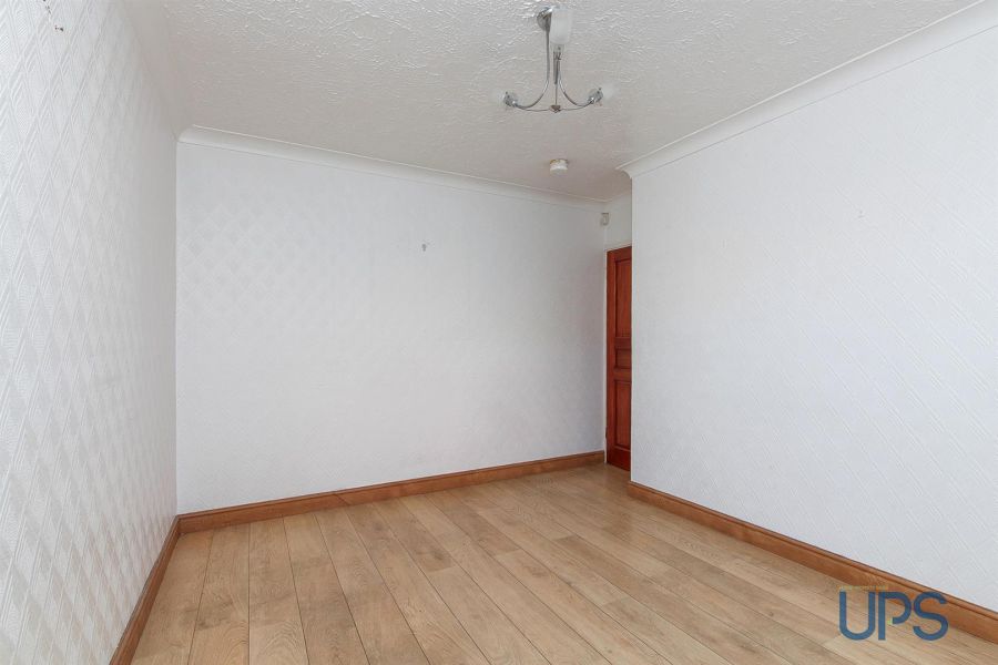 89 Stewartstown Park