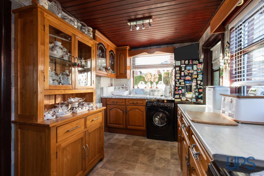 78 Andersonstown Park