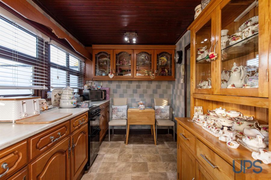 78 Andersonstown Park