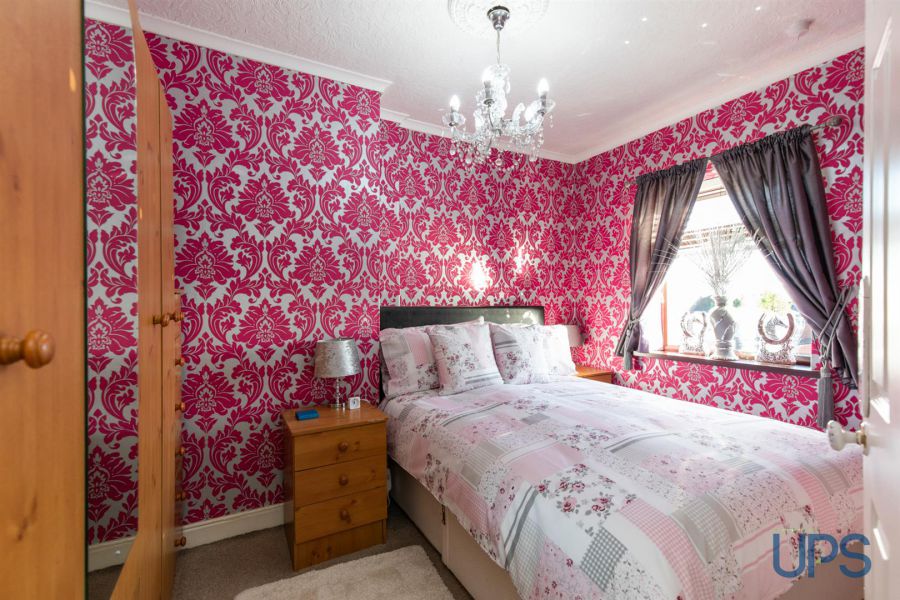 78 Andersonstown Park