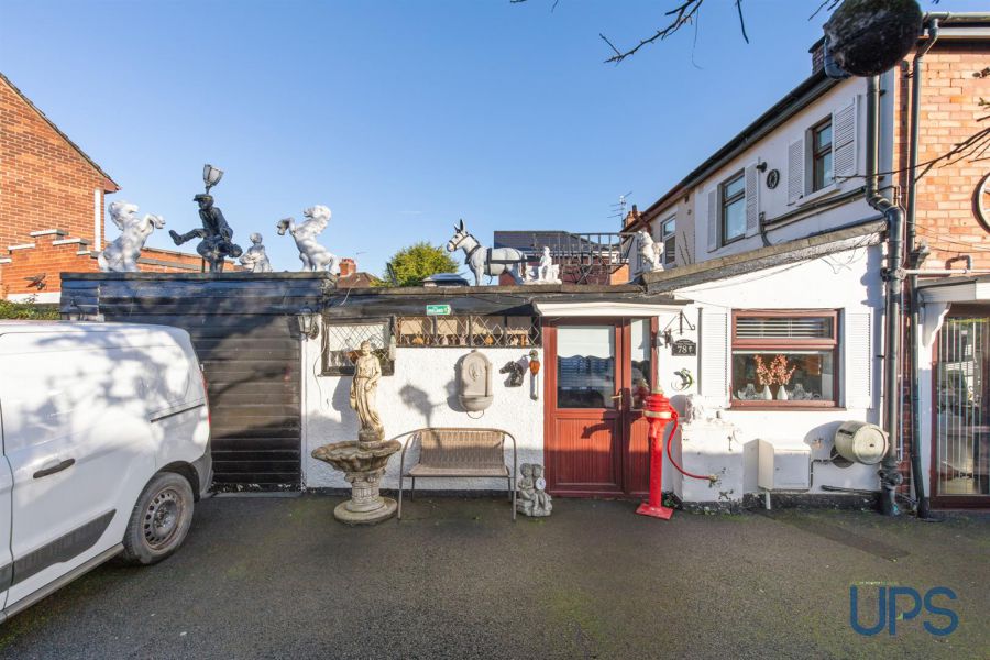 78 Andersonstown Park