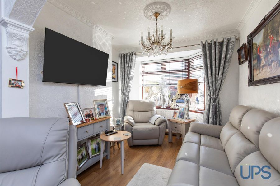 78 Andersonstown Park