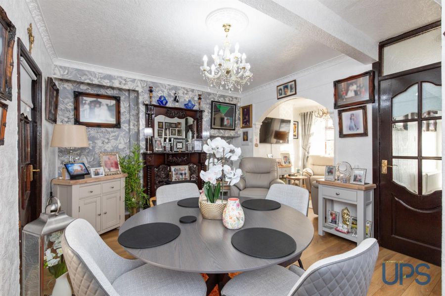 78 Andersonstown Park