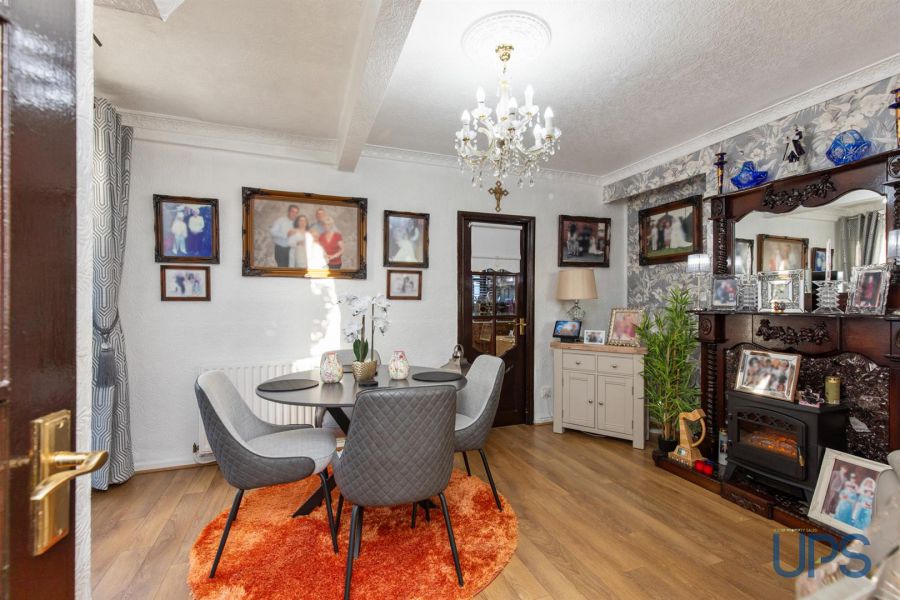 78 Andersonstown Park