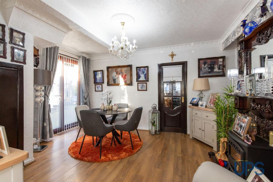 78 Andersonstown Park