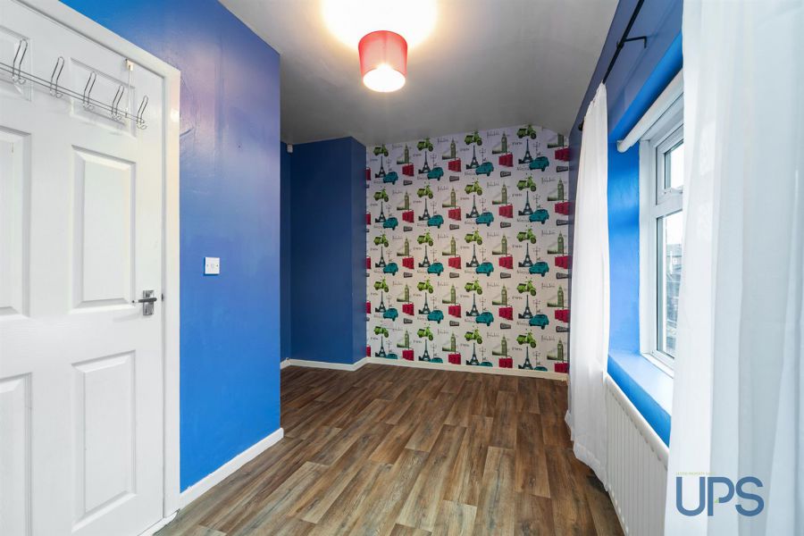 28 Whiterock Gardens