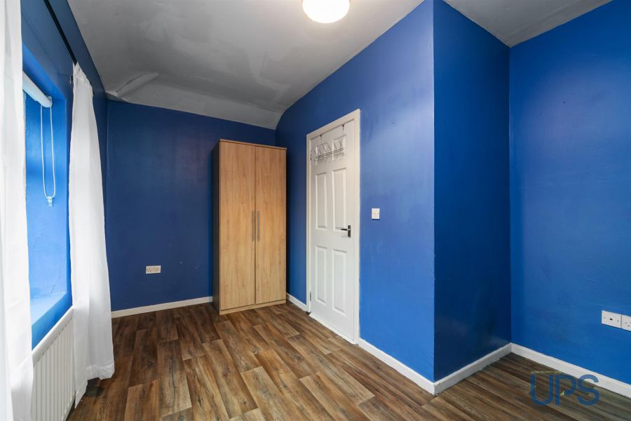 28 Whiterock Gardens