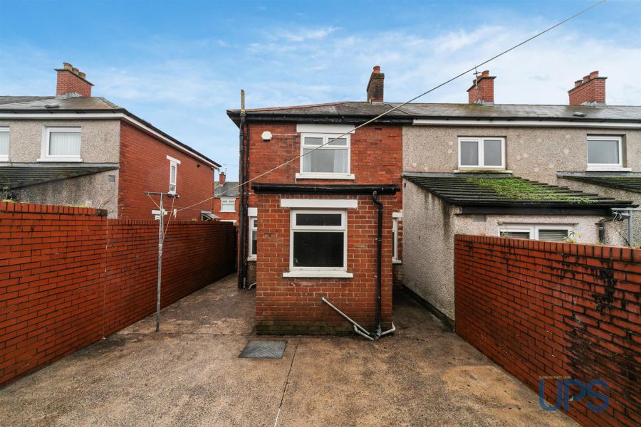 28 Whiterock Gardens