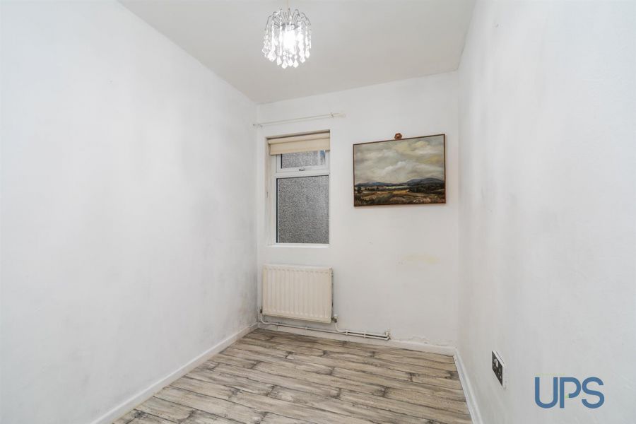 28 Whiterock Gardens