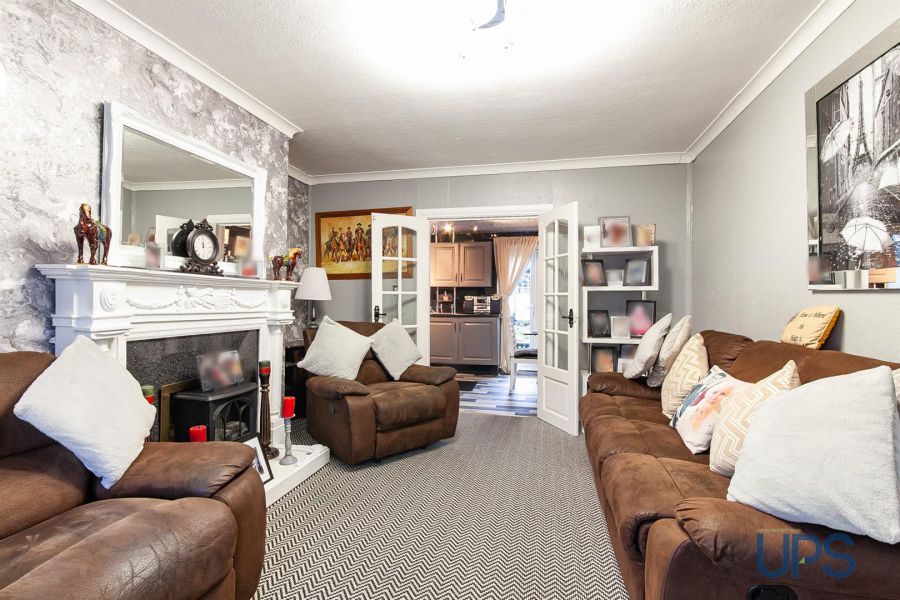 19 Kerrykeel Gardens