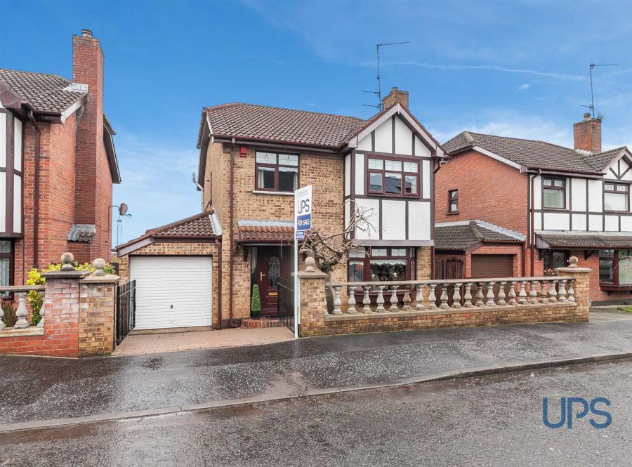 15 Glengoland Parade