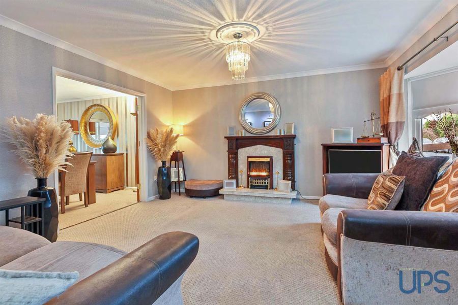 15 Glengoland Parade