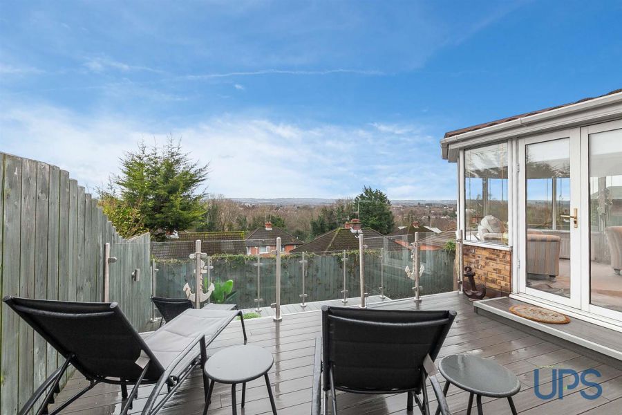 15 Glengoland Parade