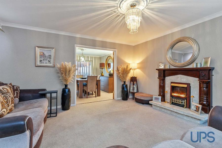 15 Glengoland Parade