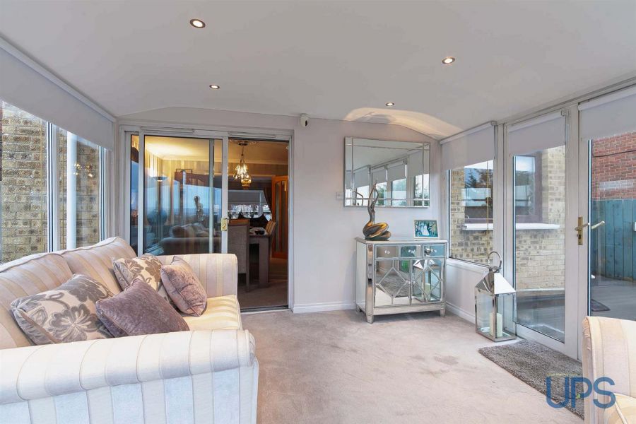 15 Glengoland Parade