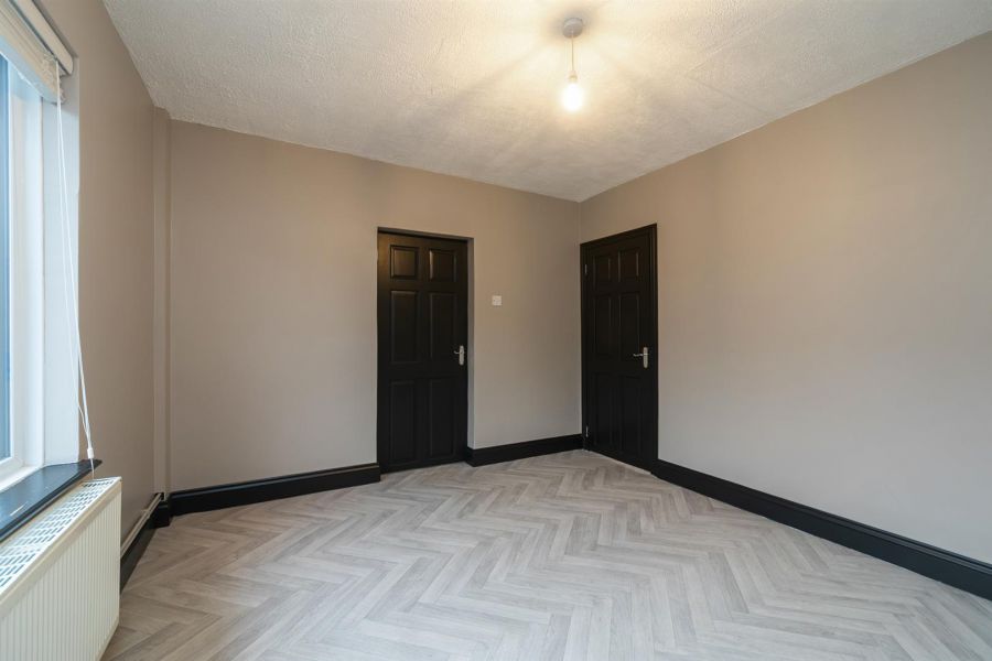 36 Riverdale Gardens