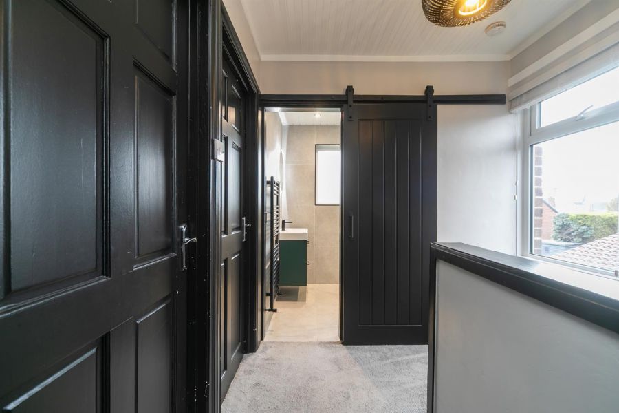 36 Riverdale Gardens