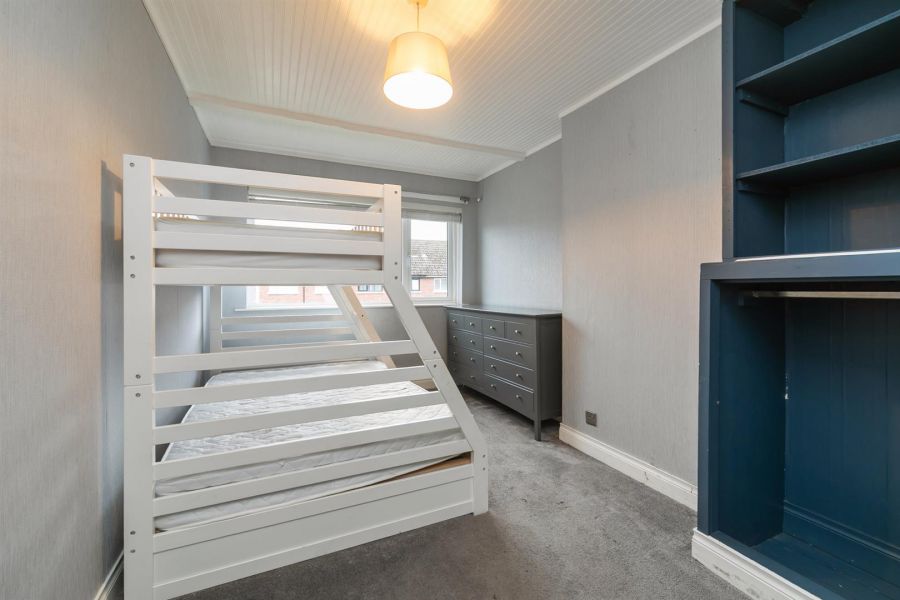 36 Riverdale Gardens