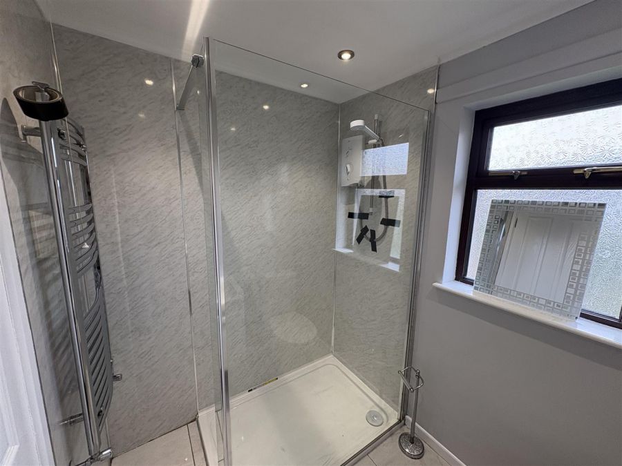 28B Rossnareen Avenue