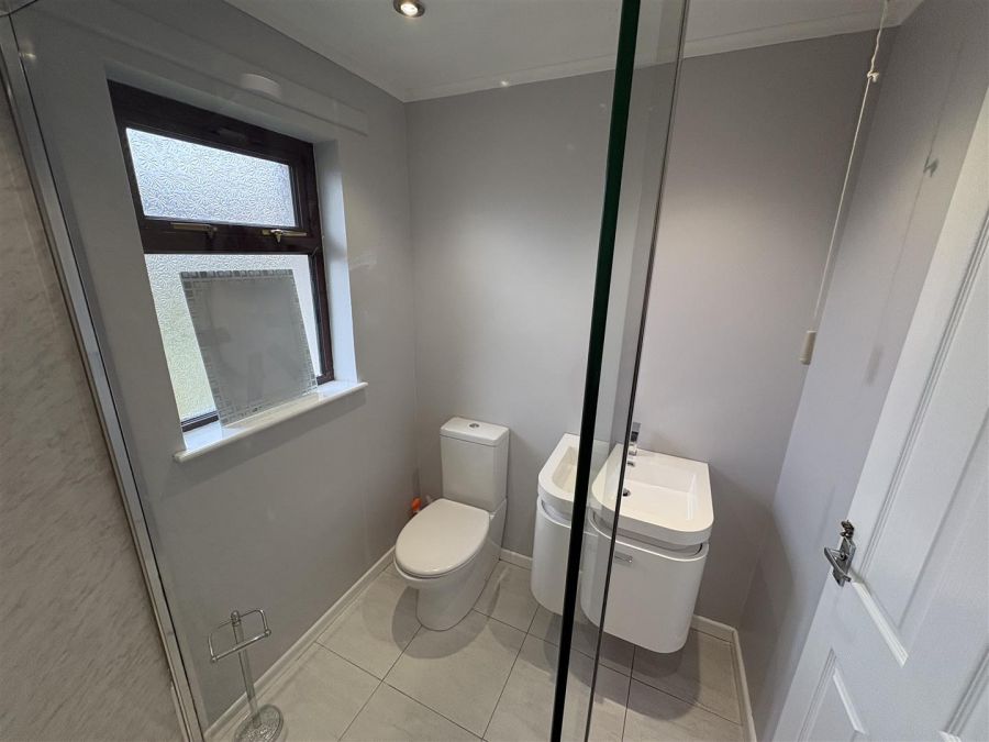 28B Rossnareen Avenue