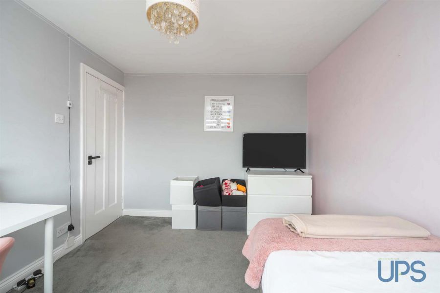 138 Stewartstown Park