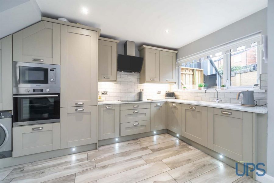 138 Stewartstown Park