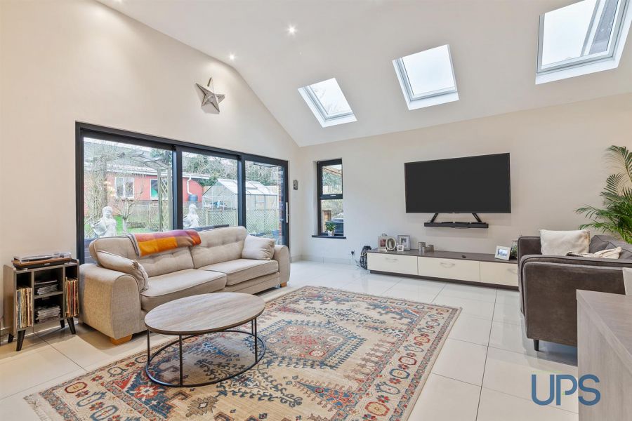 38 Glengoland Avenue