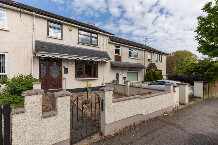 36 Broom Park