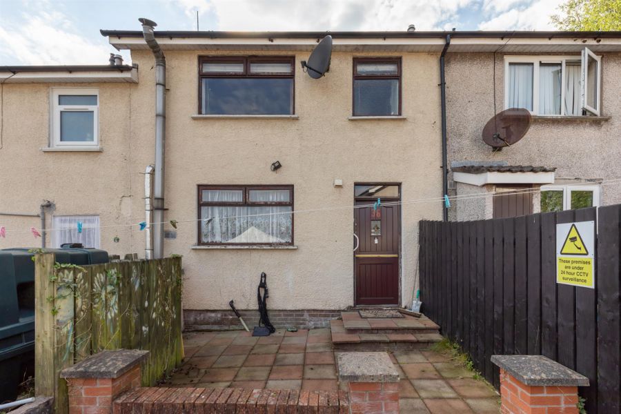 36 Broom Park